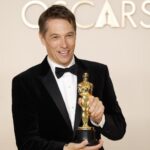 Sean Baker, ganador del mejor director de los Premios Oscar 2025 con la película ‘Anora’