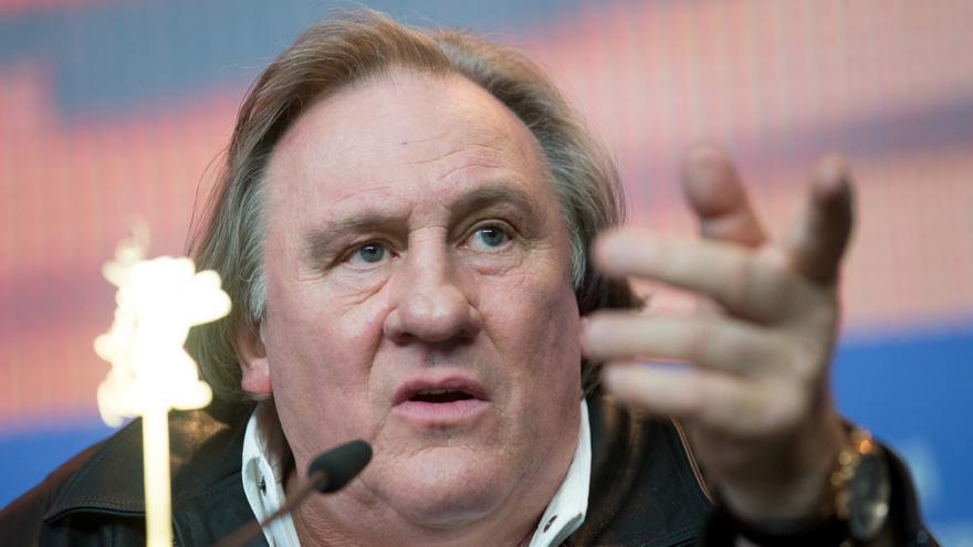 Gérard Depardieu se sienta en el banquillo por agresión sexual y está convencido de que se demostrará su inocencia