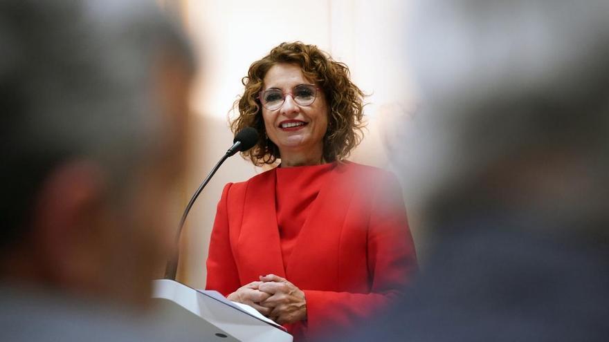 La cosas que no sabías de Montero: habla con Évole sobre su boda religiosa y su comuna ‘hippie’
