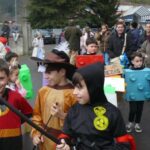 Infiesto vive su Carnaval más divertido pasado por agua