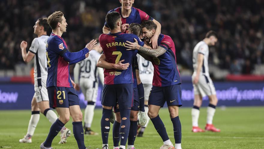 Resumen, goles y highlights del FC Barcelona 3-0 Osasuna de la jornada 27 de LaLiga EA Sports