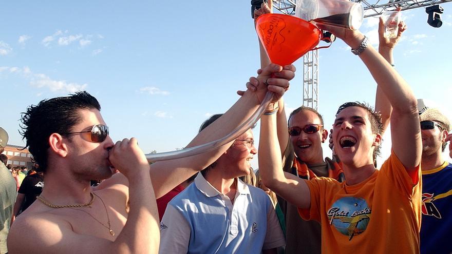 El Gobierno aprueba hoy la ley de alcohol y menores que pone coto a su venta y publicidad