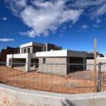 Adosados por 611.000 euros en La Corredoria: son diez y están al lado del nuevo instituto