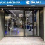 Bajaj despega en España con su primera tienda oficial en Barcelona