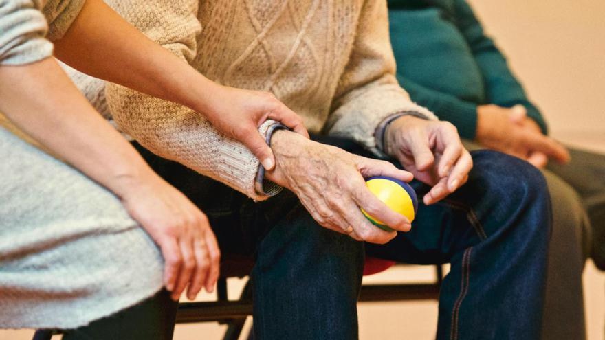 Soledad no deseada: ASATA y Gijón Impulsa organizan una jornada para explorar soluciones