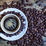 El café en máximos históricos: el rally del 40% que sacude al mercado global