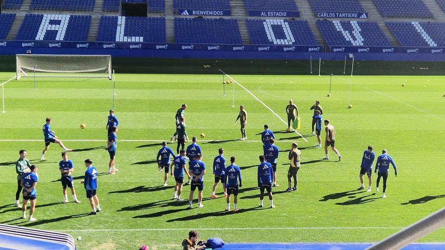 El Oviedo sigue cuidando a tres titulares: esta es la explicación del club azul sobre su estado