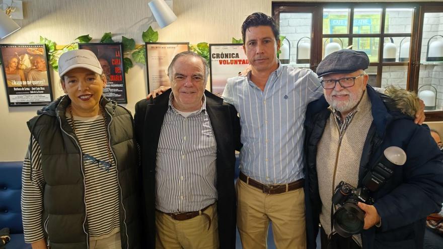 El cineasta Julio de la Fuente «estrena» en casa: «Es un honor tener en Grado una sala con mi obra»