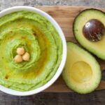 Seis ideas saludables para merendar más allá de la fruta (y alguna con chocolate y palomitas)