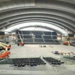 Al nuevo Palacio de los Deportes de Oviedo «solo le quedan remates» y así luce en su interior: su apertura ya tiene fecha