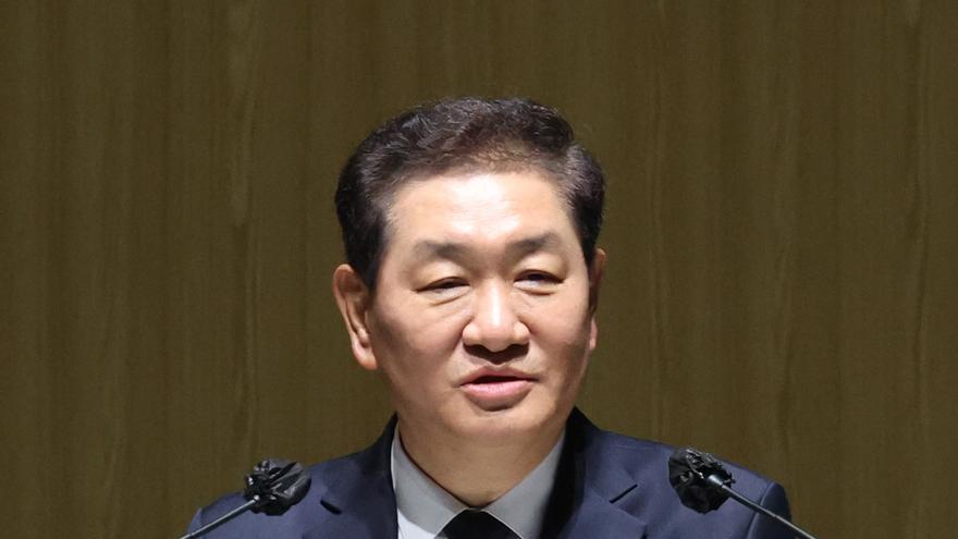 Muere de un infarto a los 63 años el vicepresidente de Samsung Electronics Han Jong-hee