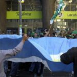 El Gobierno de Milei suspende la posible compra de la filial argentina de Telefónica