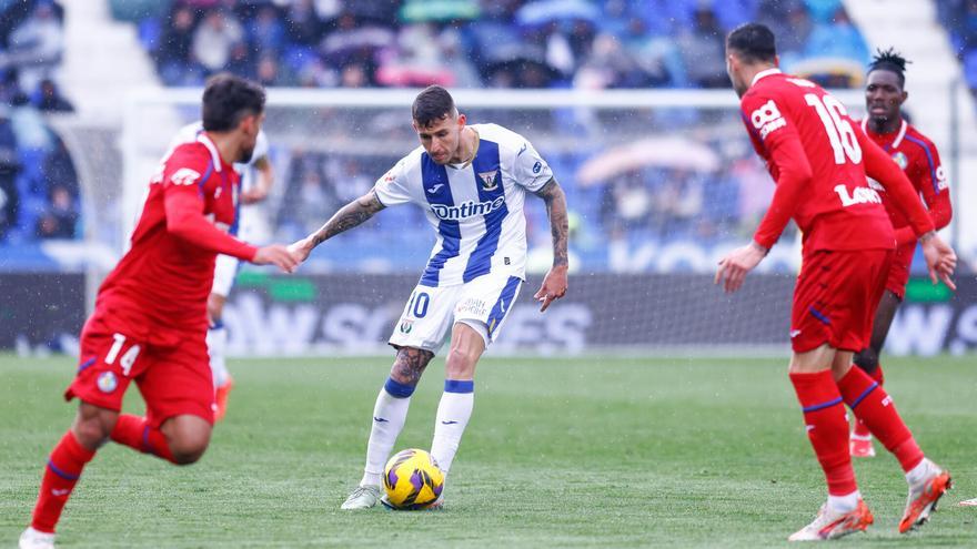 Diego García decide el derbi para el Leganés con una chilena en el minuto 92