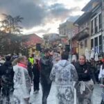 «Sin espuma no nos moverán»: las peñas de Galiana se plantan ante un fallo en los cañones que obligó a parar el descenso