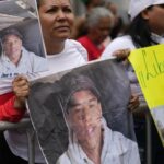 Venezuela acusa a EEUU de «engañar» a los migrantes deportados y enviarlos a «campos de concentración» en El Salvador