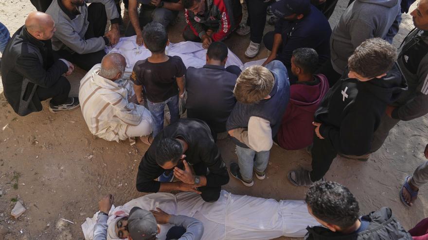 Israel mata a 9 palestinos en el norte de Gaza, entre ellos tres periodistas