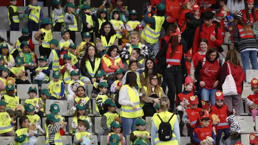 El evento de fin de proyecto de «Mandilones de colores» en Gijón, en imágenes
