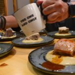 La aventura de cenar sin saber el qué ni con quién compartirás mesa: «La cocina es mi pasión; lo hago por disfrutar yo y los que vienen»