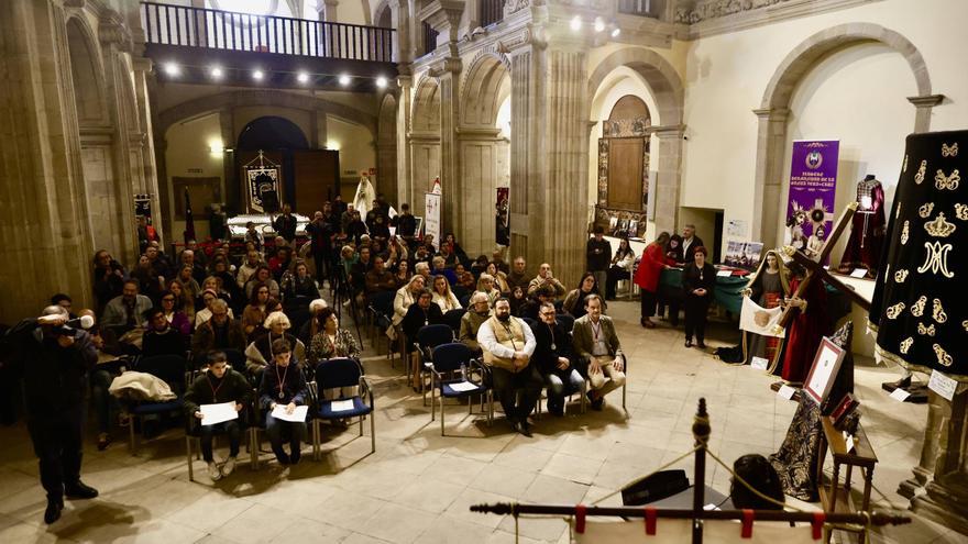 Así fue el pregón infantil de la Semana Santa de Gijón (en imágenes)