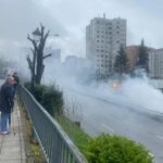 VÍDEO: Alarma en la Ronda Sur de Oviedo: un coche arde de manera repentina y obliga a cortar dos carriles