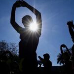 Yin yoga, meditación y autocuidado físico y mental: llega a Grado la 3.ª Jornada Femenina de Salud y Bienestar