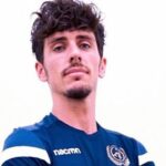 Javi Poves vuelve a ser protagonista: de los insultos a una dura sanción para «acabar mi época como entrenador»