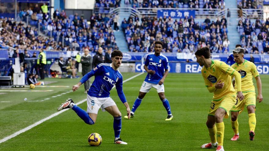 Así fue el partido entre el Real Oviedo y el Deportivo de La Coruña