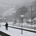 Retrasos en la línea ferroviaria entre Madrid y Barcelona por nieve: limitación de velocidad y posibles retrasos, como antesala a la huelga de Renfe