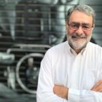 El fotógrafo Joan Fontcuberta: «Creíamos a ciegas en la imagen pero la IA nos ha quitado la venda de los ojos»
