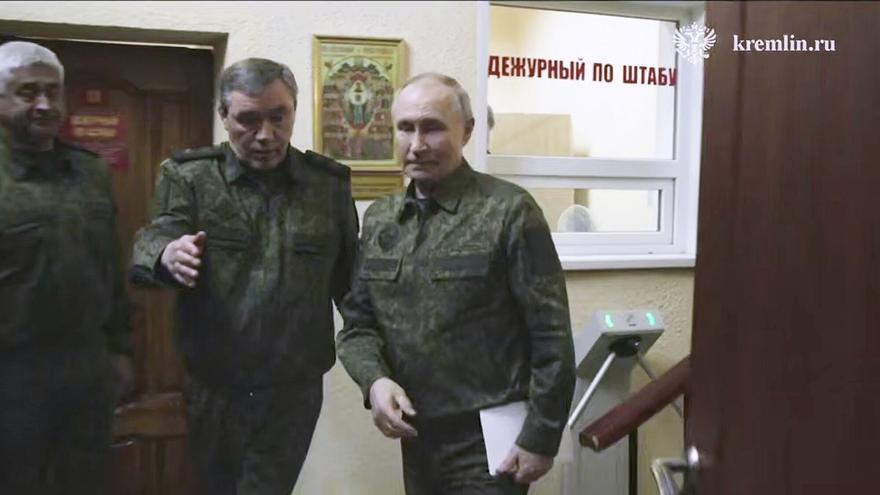 Guerra de Ucrania, hoy en directo | Las tropas rusas informan a Putin del «inicio de la etapa final» de la contraofensiva en Kursk