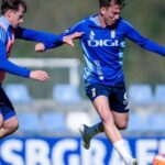 El Oviedo y no descansa y juega un partidillo contra el Vetusta (1-1)