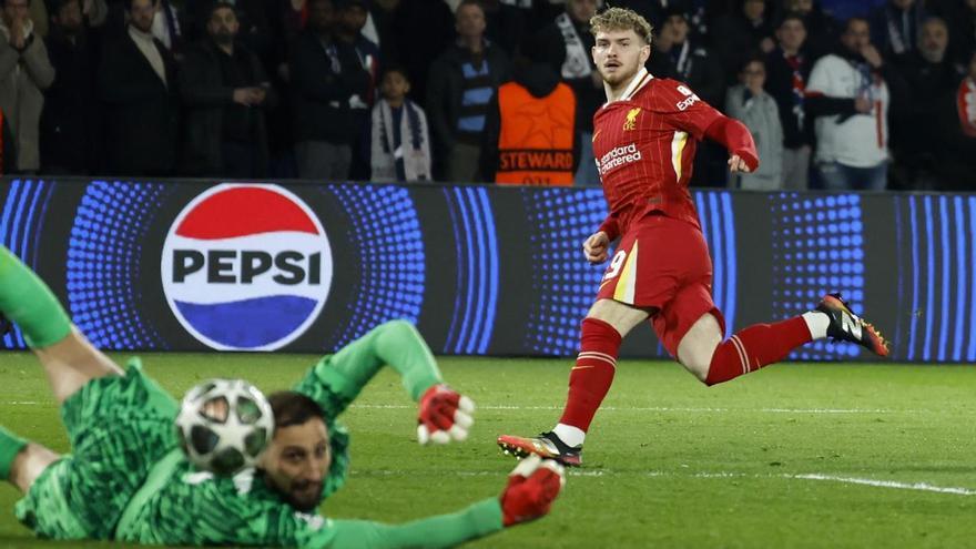 Harvey Elliott noquea al PSG y da ventaja al Liverpool
