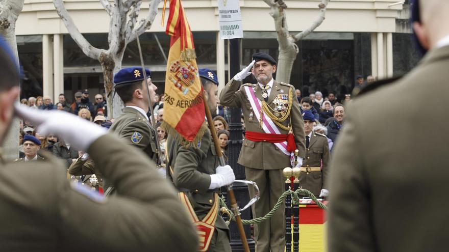 El Gobierno aprueba subir en 200 euros al mes el sueldo de los militares