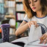 De estudiante mediocre a calificaciones excelentes: así es el método de estudio de Angélica Plata