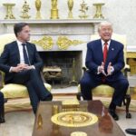 Trump insiste delante del jefe de la OTAN que EEUU necesita anexionar a Groenlandia