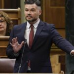 Rufián acusa a Junts de apoyar al Gobierno a cambio de puestos en los consejos de administración de Renfe o Aena