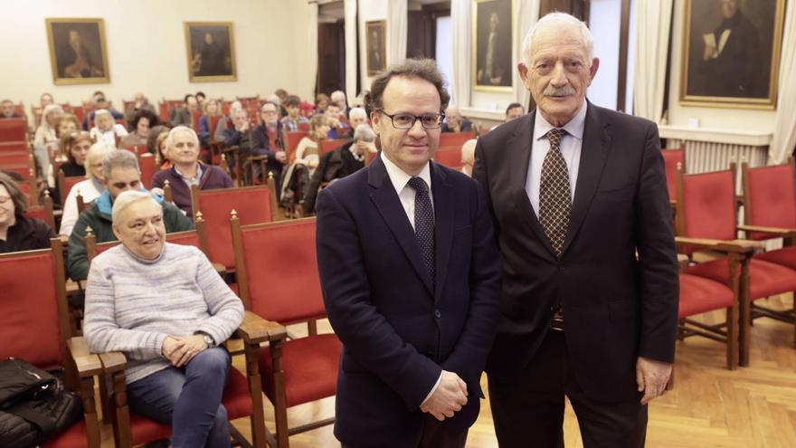 Calleja: «Lugo de Llanera es una parroquia excepcionalmente bien documentada»