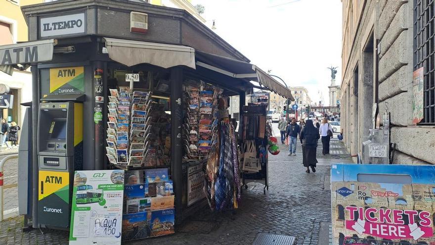 Crónica desde Roma: Los icónicos quioscos del centro en peligro de extinción