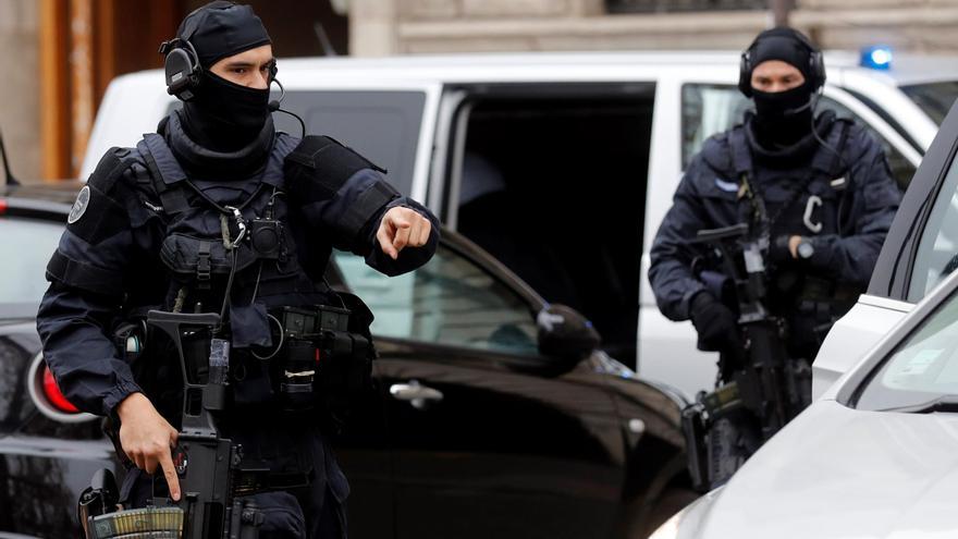 Francia condena a cadena perpetua a Mehdi Nemmbouche por el secuestro de periodistas occidentales en Siria