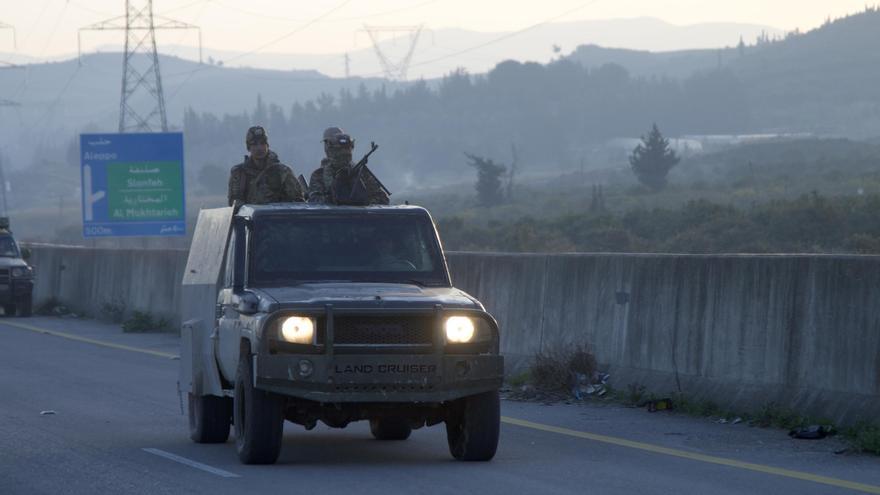 Suben a 1.018 los muertos, entre ellos 745 civiles, en los enfrentamientos en la costa de Siria
