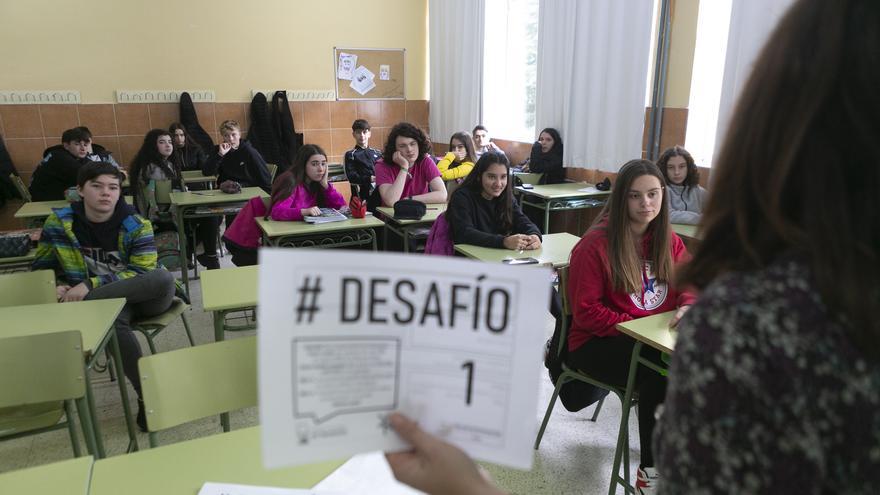 Avilés pierde en cinco años tantos alumnos como tiene el IES de La Luz