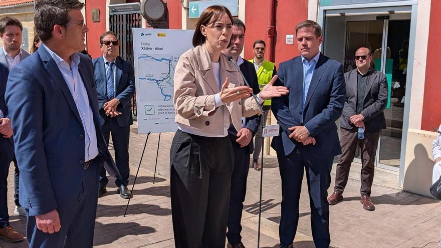 Morant, al diputado del PP que le llamó “caniche de Gandia”: “Ante los insultos, trabajo”