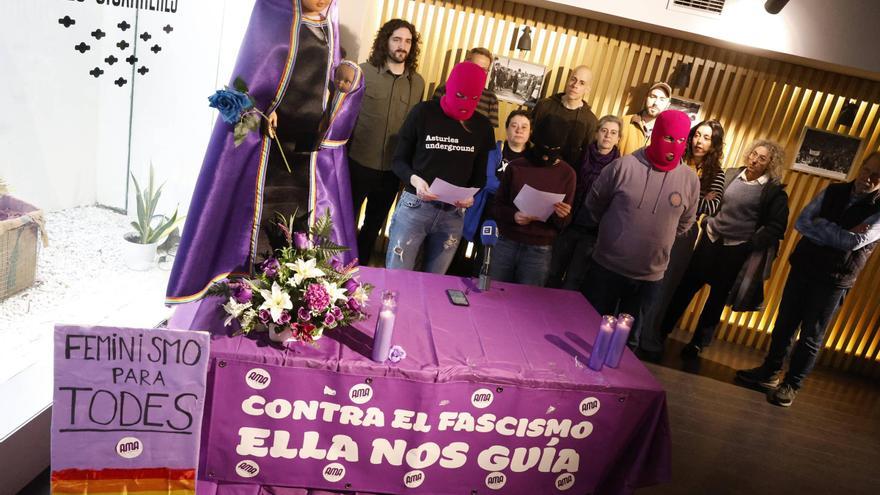 Pasamontañas, cirios y la Santina «Queervadonga»: las transfeministas responden a la denuncia de católicos por lo que hicieron en el 8M