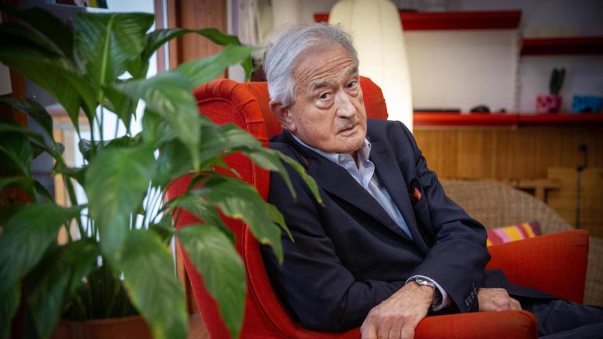 Antony Beevor: «Ojalá pudiera decir que es alarmista hablar de una posible tercera guerra mundial»