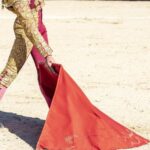 Escándalo, encuentran en la basura objetos personales de un conocido torero