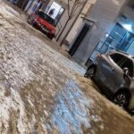 Noche pasada por agua en Barajas con riadas y calles inundadas por las fuertes lluvias