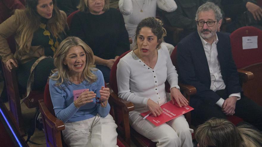 Una espontánea boicotea la intervención de Yolanda Díaz por los «depredadores sexuales» de Sumar