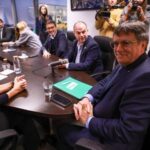 El PSOE y Junts pactan el traspaso de competencias en inmigración a Cataluña