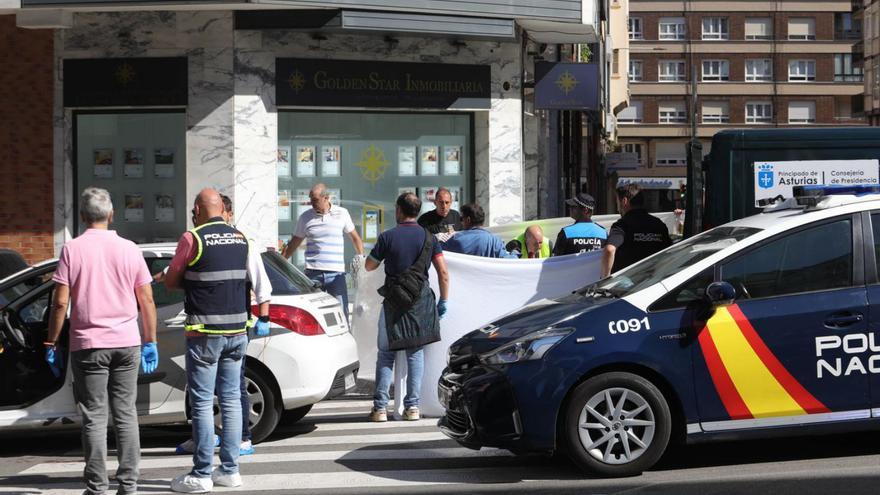 El autor del crimen de la inmobiliaria de Gijón llega al banquillo sin margen para el acuerdo: el juicio comienza hoy en la Audiencia