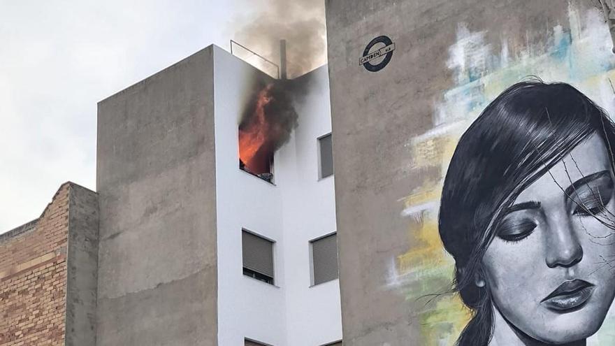 Muere una mujer en el incendio de una vivienda en Benicarló (Castellón)